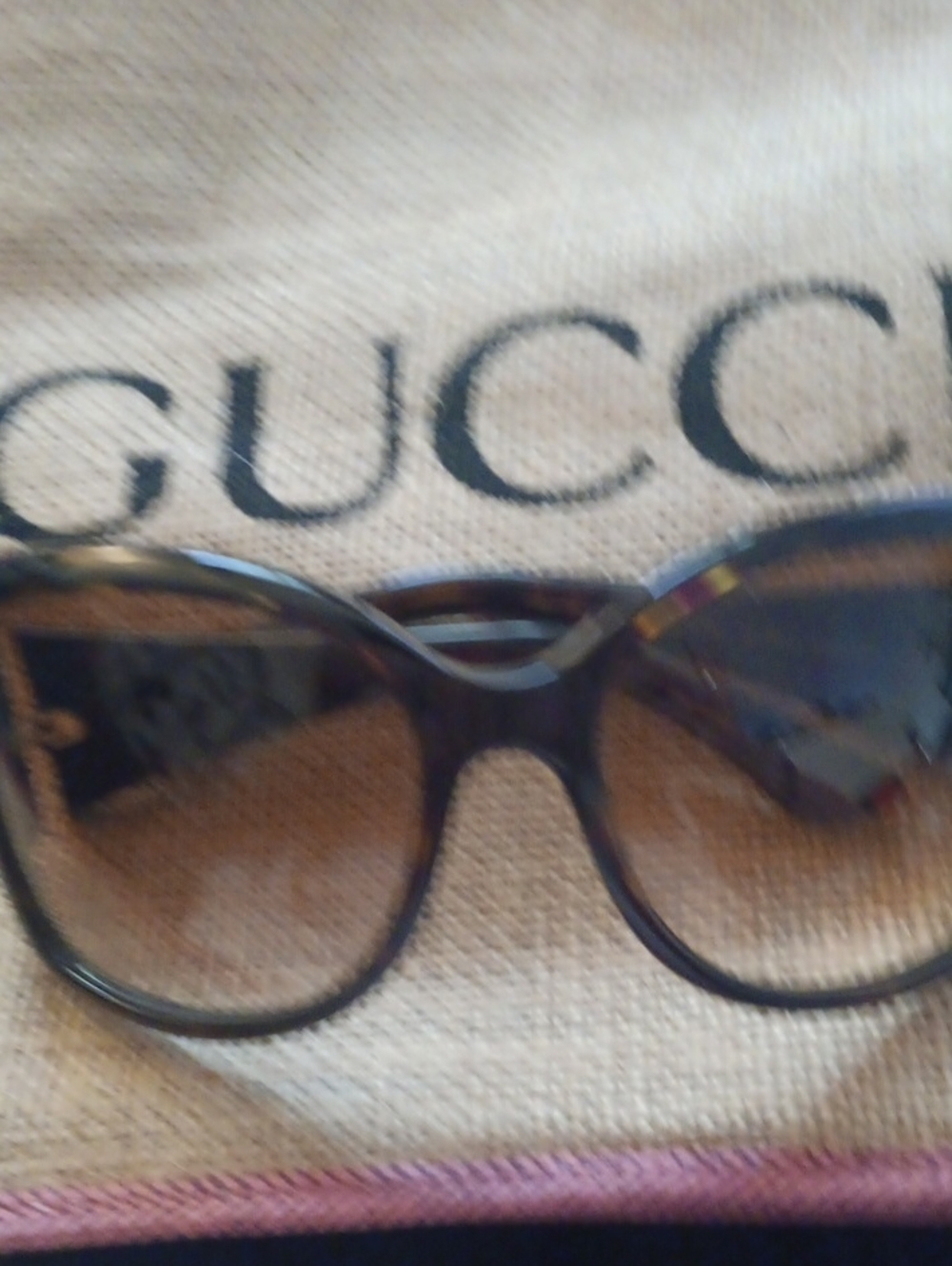 GUCCI SUNGLASSES AUTHENTIC